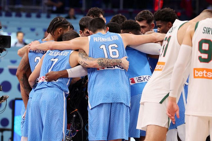 EuroBasket 2025: Με τα αγαπημένα τους πρόσωπα μοιράστηκαν την ευτυχία της πρόκρισης οι διεθνείς μας