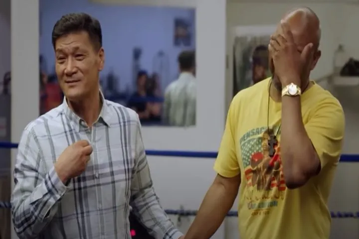 VIDEO που συγκλονίζει: Πυγμάχος που κατέκτησε το χρυσό μετάλλιο στους Ολυμπιακούς αγώνες το 1988, χάρισε το βραβείο του στον αντίπαλό του 35 χρόνια μετά γιατί θεώρησε πως ευνοήθηκε