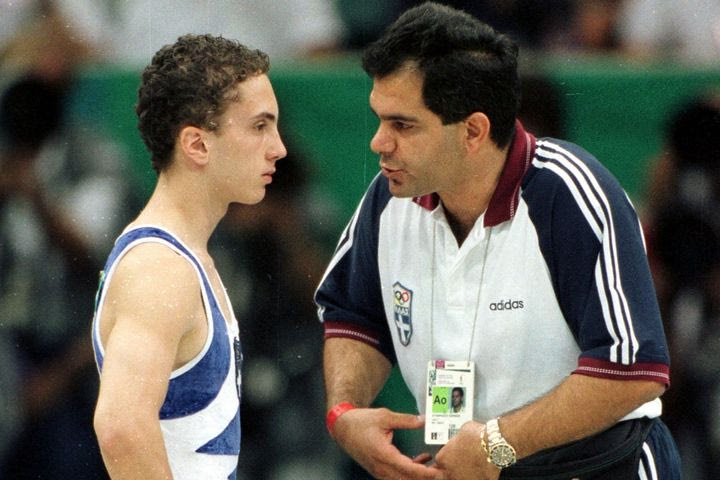 Πέθανε ο Θανάσης Καπνίδης