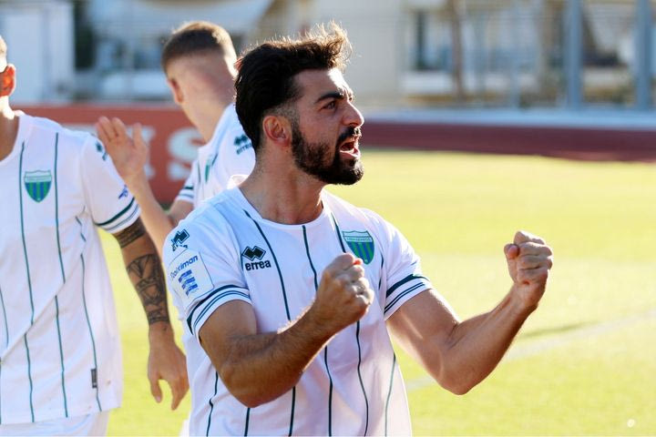 Λεβαδειακός – ΟΦΗ 4-0: Από τεσσάρα σε τεσσάρα, μετά τον ΠΑΟΚ σάρωσε και τους Κρητικούς των εννέα παικτών