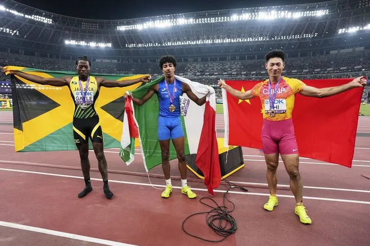 Παγκόσμιο Πρωτάθλημα Στίβου: Συγκλονιστική μάχη στον τελικό του μήκους, ο Φουρλάνι διάδοχος του άτυχου Τεντόγλου