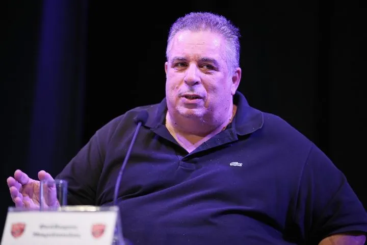 Μικρόπουλος: “Κάποια στιγμή να δημιουργηθούν νέες συνθήκες για το μπάσκετ, η πρόταση είναι να βάλουμε σάλαρι καπ”