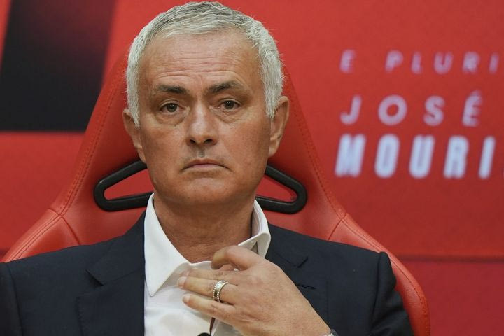 Μουρίνιο: “Αισθάνομαι σπίτι μου το Στάμφορντ Μπριτζ αλλά δεν είμαι πια μπλε, είμαι κόκκινος και θέλω τη νίκη κόντρα στην Τσέλσι”