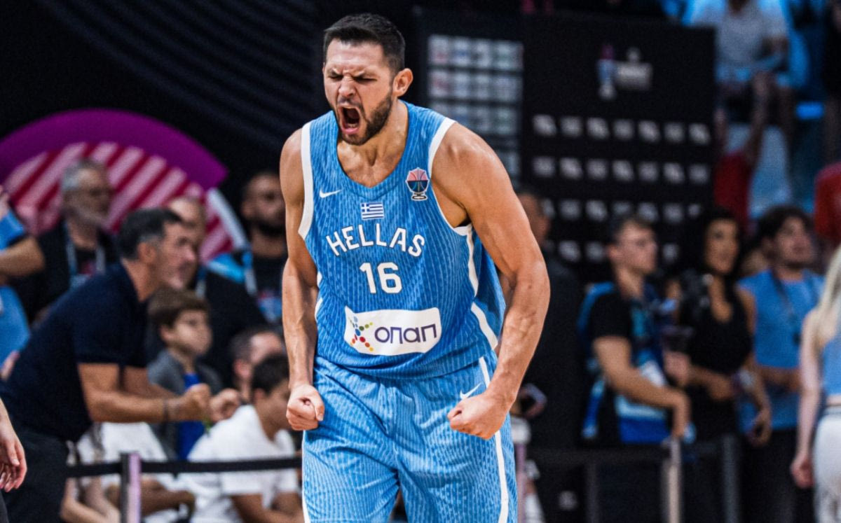 Ο Παπανικολάου 10ος σε συμμετοχές με τη φανέλα της Εθνικής