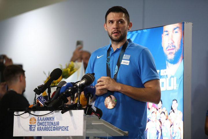 Παπανικολάου: “Έχουμε πάρει μηνύματα αγάπης, όχι μόνο χθες, αλλά κυρίως μετά την ήττα από την Τουρκία”