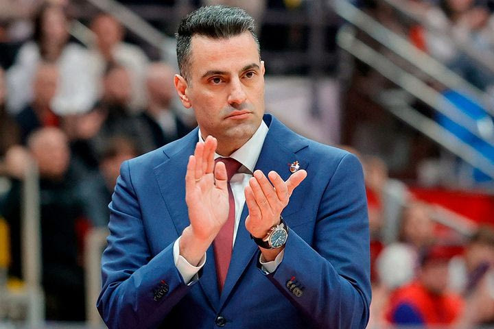 Η ΤΣΣΚΑ Μόσχας του Πιστιόλη επικράτησε 89-67 του Ερυθρού Αστέρα του Σφαιρόπουλου για τα ημιτελικά του Super Cup της VTB League