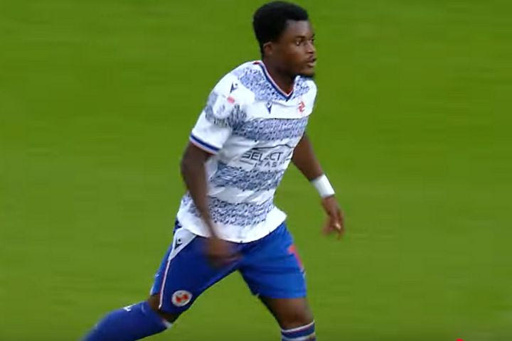 Αουτσάιντερ από το “Νησί” στο 14.64