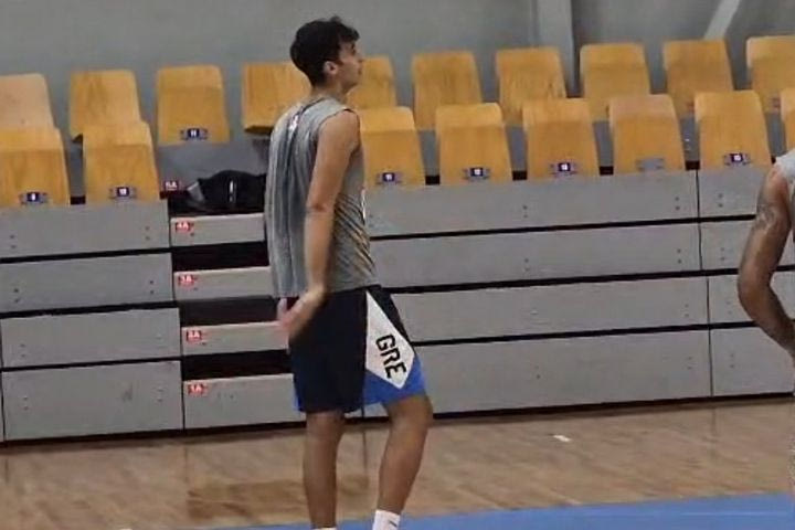 EuroBasket 2025: Προπονήθηκε κανονικά ο Σαμοντούροβ, διαθέσιμος για το ματς της Εθνικής με το Ισραήλ