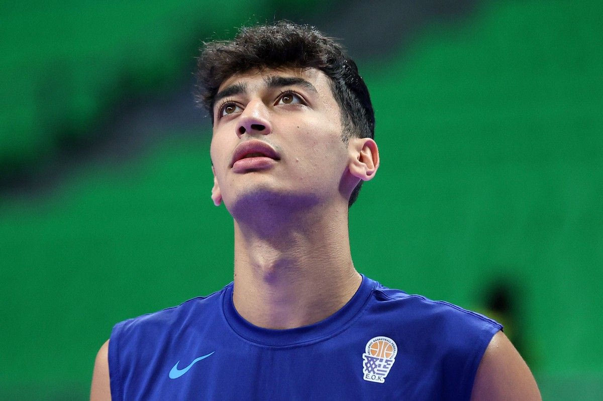 Ο Αλέξανδρος Σαμοντούροβ