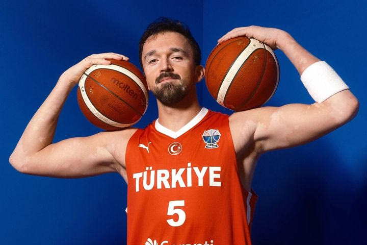 Ο Σέρτατς Σανλί στην Dubai BC