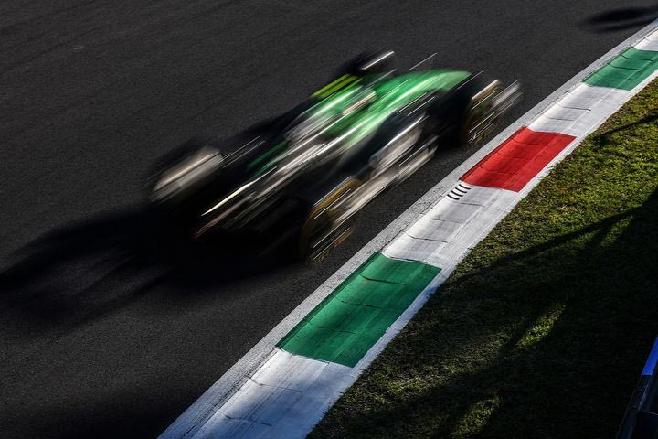 Προς αναβολή για το 2031 η επιστροφή των κινητήρων V8 -Ποιοι δύο κατασκευαστές αντέδρασαν