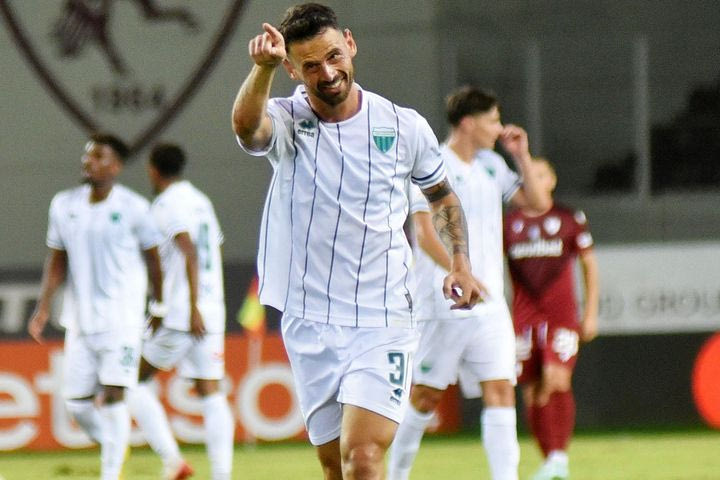 ΑΕΛ Novibet – Λεβαδειακός 1-2: Οι Βοιωτοί απέδρασαν με τεράστιο διπλό από τον κάμπο και έκαναν το δύο στα δύο στην League Phase