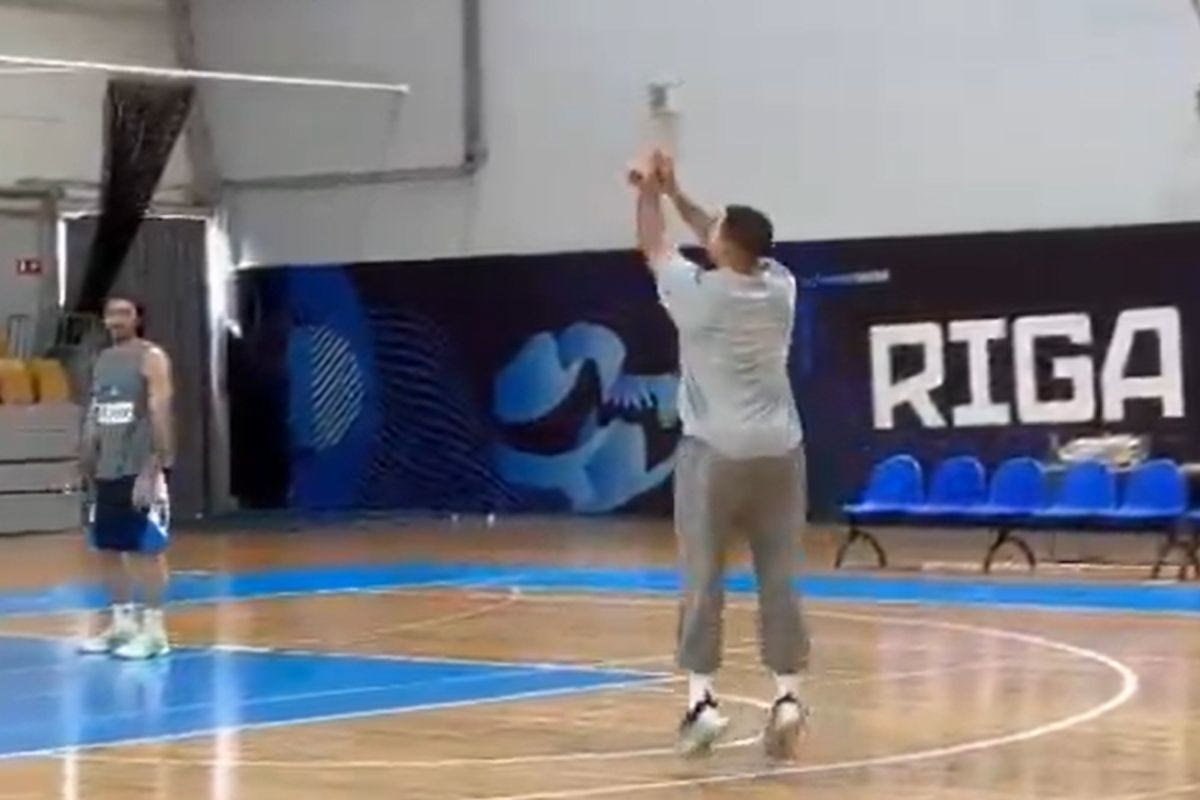 Κώστας Σλούκας