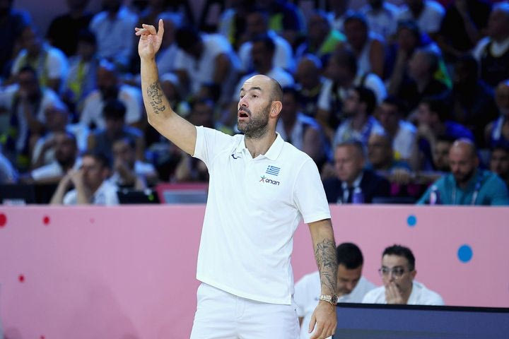 Σπανούλης: “Τα σενάρια είναι για εσάς, να κάνουμε την ανατροπή εκεί που πρέπει”