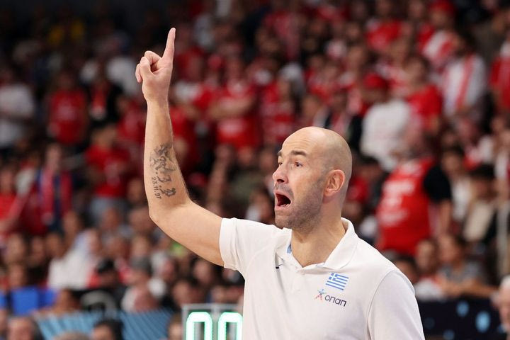 Σπανούλης: “Κάναμε το χειρότερό μας παιχνίδι, ο Γιάννης είναι άνθρωπος παρότι δεν κάνει γήινα πράγματα”