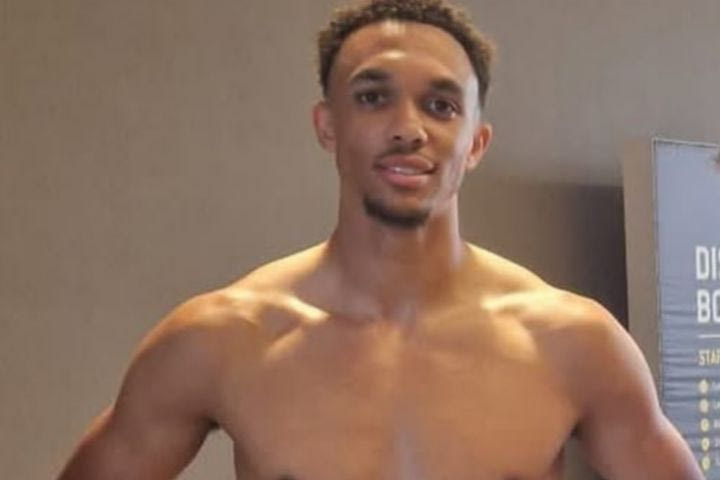 Ο Τρεντ Αλεξάντερ-Άρνολντ μεταμορφώνεται σε fashion icon