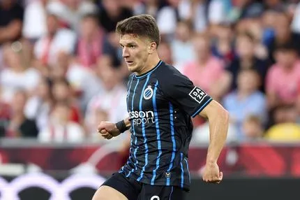 Με αουτσάιντερ στην Ιταλία