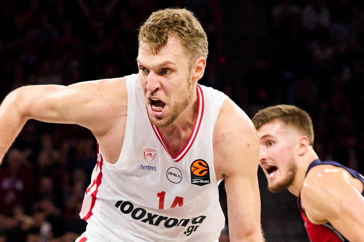 Ο Σάσα Βεζένκοβ