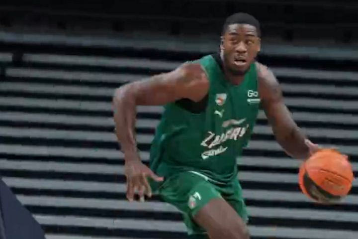 Η Ζάλγκιρις επικράτησε 75-58 της Σαμπάχ με τον Μόουζες Ράιτ στα πρόθυρα του νταμπλ-νταμπλ