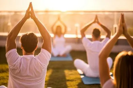 ROOTS: Yoga, μουσική και περιβαλλοντική δράση στην Αψίδα του ΟΑΚΑ