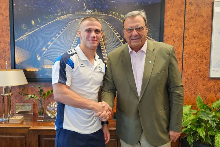 Κούβελος σε Κουγιουμτσίδη: “Ο Βαγγέλης Μαρινάκης θα σε στηρίξει έως τους Ολυμπιακούς Αγώνες του Λος Αντζελες