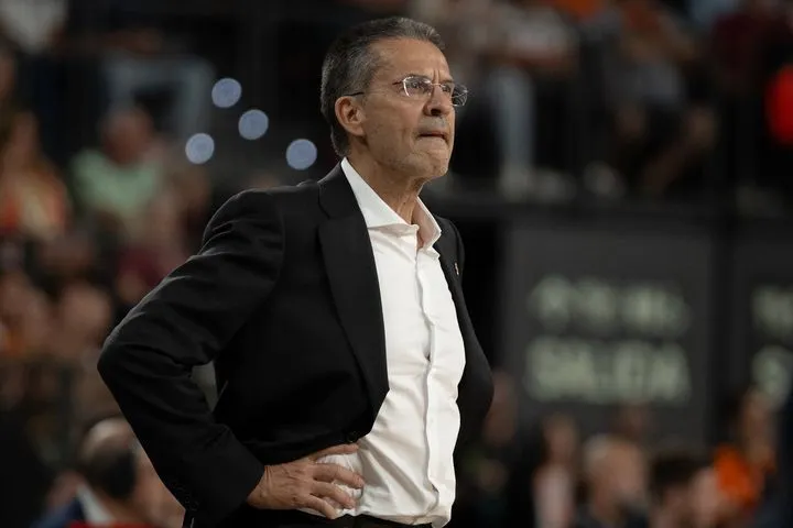 Στο ΣΕΦ για το Ολυμπιακός – Βαλένθια άνθρωποι των Μιλγουόκι Μπακς