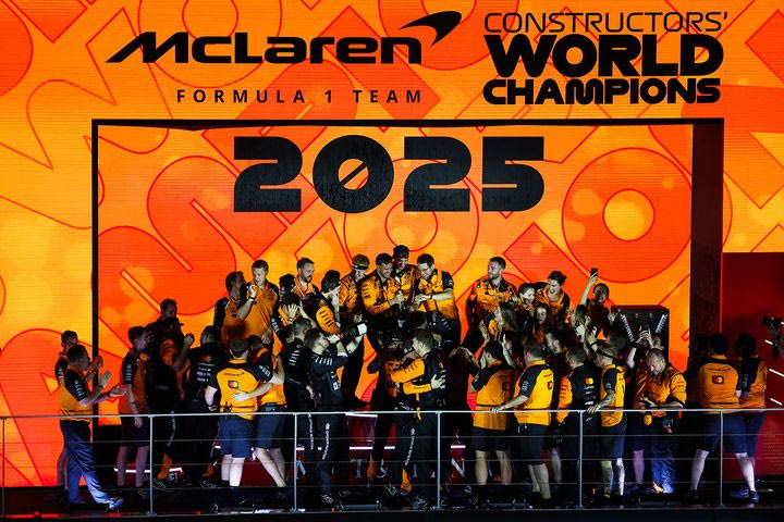 Η McLaren παγκόσμια πρωταθλήτρια του 2025 -Δεύτερος σερί τίτλος μετά από τις μέρες του Σένα