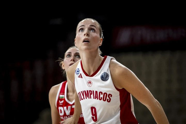 Ολυμπιακός – Ντιοσγκιόρι 69-57: Ιστορικός θρίαμβος στη EuroLeague Γυναικών