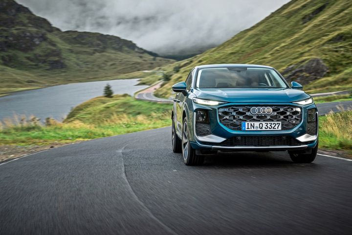 Στο νέο SUV, στο Audi Q3 τα φώτα αντιλαμβάνονται τις εκάστοτε ανάγκες και προσαρμόζονται μόνα τους