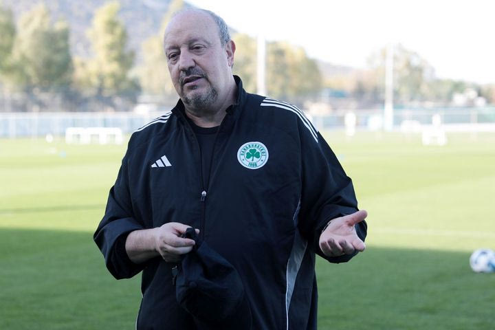 Ώρα Μπενίτεθ: Στις 12:00 η παρουσίαση του Ισπανού στο Κορωπί