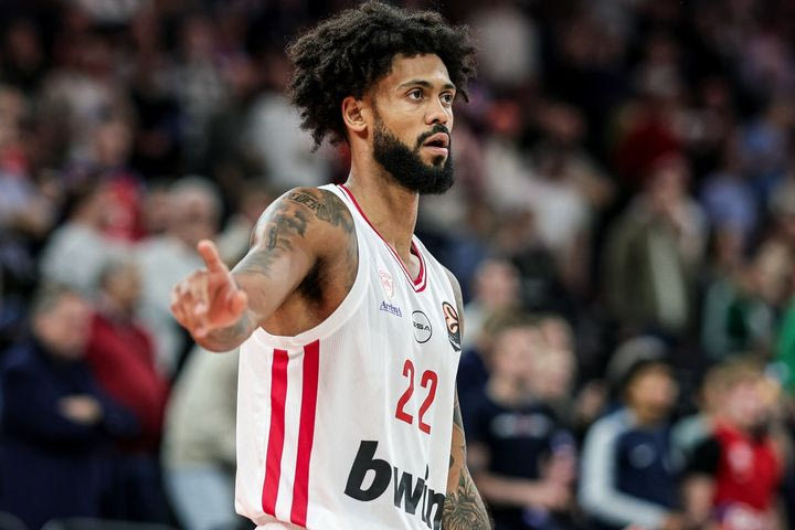 Ο Ντόρσεϊ ήταν ο πρώτος σκόρερ του Ολυμπιακού στο Μόναχο: Το VIDEO του SPORT24 με τις καλύτερες στιγμές του