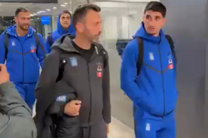 Εθνική Ελλάδας: Η άφιξη της γαλανόλευκης αποστολής στην Κοπεγχάγη για το παιχνίδι με τη Δανία