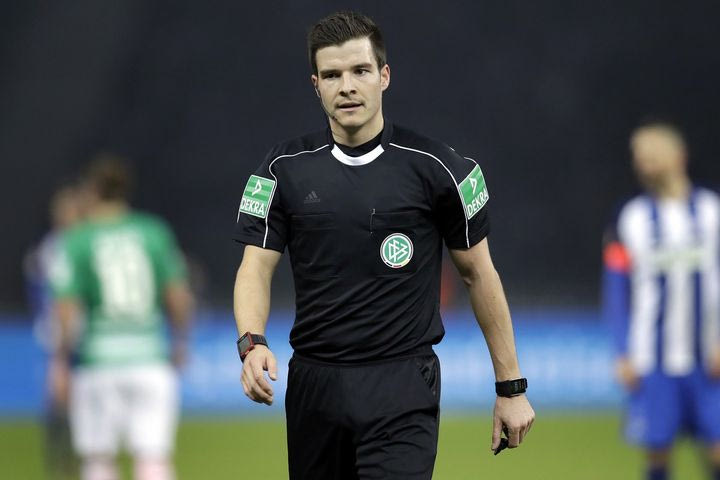 ΑΕΚ – Άρης: Ο Γερμανός Χαρμ Όζμερς σφυρίζει το ντέρμπι της Stoiximan Super League