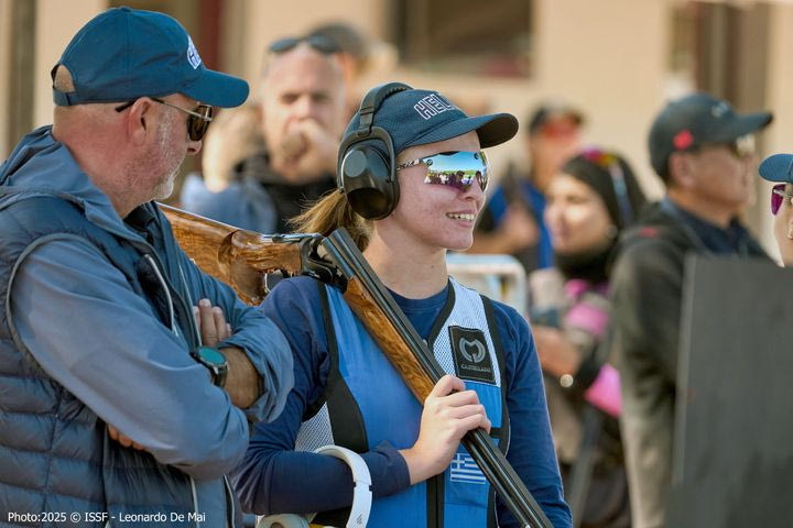 Στον τελικό του Παγκοσμίου Πρωταθλήματος σκοποβολής πέρασε η φοβερή Εμμανουέλα Κατζουράκη