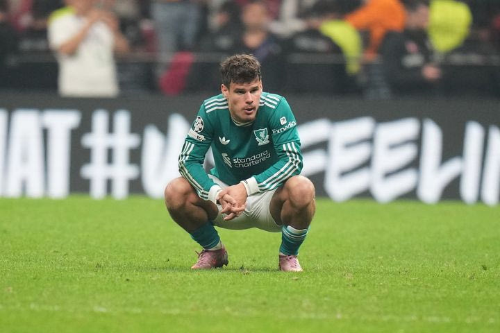 Το τρολάρισμα της Γαλατάσαραϊ στη Λίβερπουλ: “Ποτέ δεν περπατάς μόνη, αλλά κάποιες φορές φεύγεις χωρίς βαθμό”