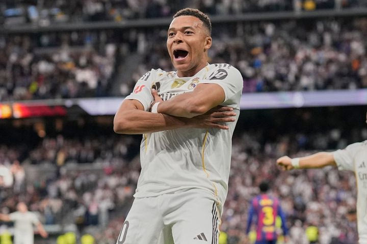 Αθλητικές μεταδόσεις: Πού θα δείτε Νότιγχαμ – Μάντσεστερ Γιουνάιτεντ, Λίβερπουλ – Άστον Βίλα, Ρεάλ  – Βαλένθια και τα υπόλοιπα ματς