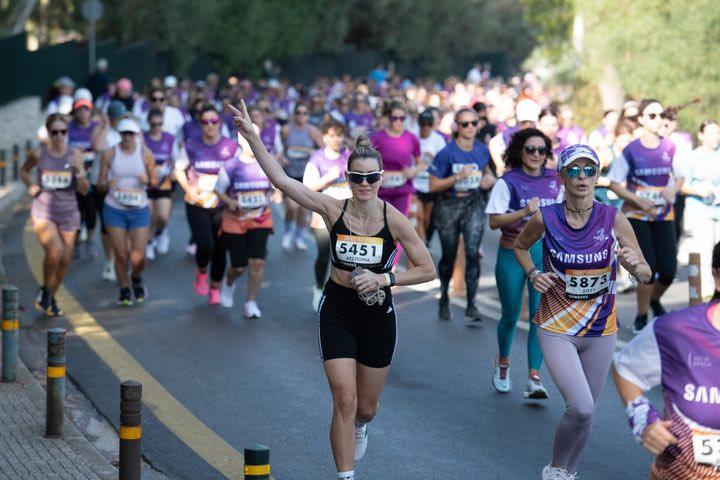 Ladies Run: Ανοιξαν οι εγγραφές για τη μεγαλύτερη γιορτή γυναικείας δύναμης