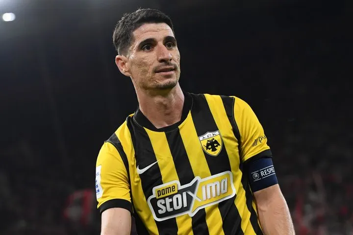 ΑΕΚ: Ο Μάνταλος αποθέωσε τον Πινέδα και άφησε αιχμές για τη διαιτησία