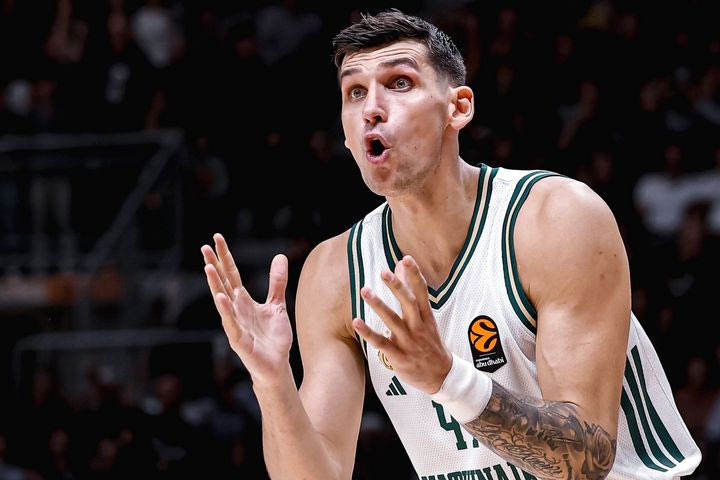 Βίρτους – Παναθηναϊκός AKTOR: Η λαβωμένη γραμμή ψηλών του “τριφυλλιού” που πληγώθηκε από τους Ιταλούς, ο δαίμονας Έντουαρντς και το κομπιούτερ Παγιόλα