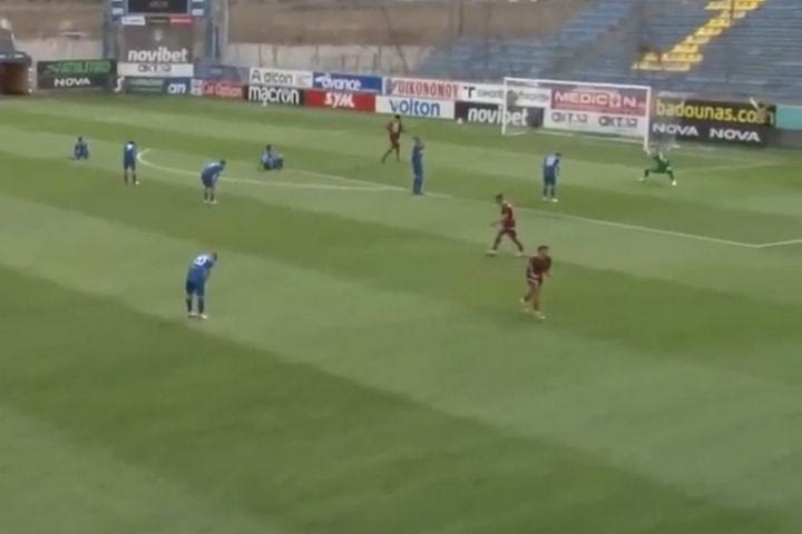 Το αδιανόητο αυτογκόλ του Γκαντέλιο που έφερε την ισοφάριση για τον Αστέρα Β’ απέναντι στην Νίκη Βόλου