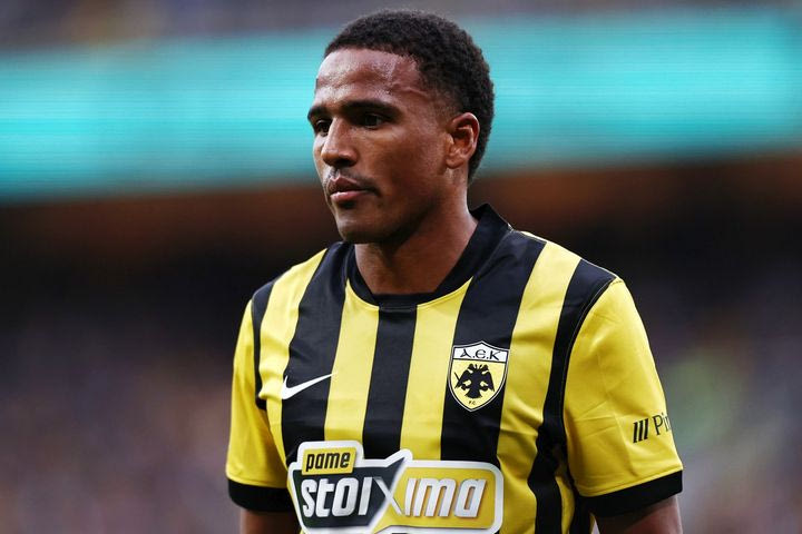 ΑΕΚ, Ελίασον: Καθαρισμό στο γόνατο ο Σουηδός εξτρέμ, αναμένεται να μείνει ένα μήνα εκτός