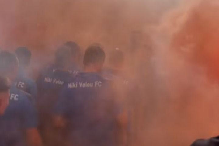 Νίκη Βόλου: “Ντόπες” από οπαδούς στην αποστολή που αναχώρησε για Θεσσαλονίκη και το ντέρμπι με Ηρακλή