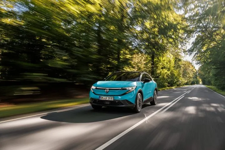 H Nissan επενδύει στην τεχνολογία που επιταχύνει την εξέλιξη νέων μοντέλων- Νέα εποχή για τις “έξυπνες” δοκιμές