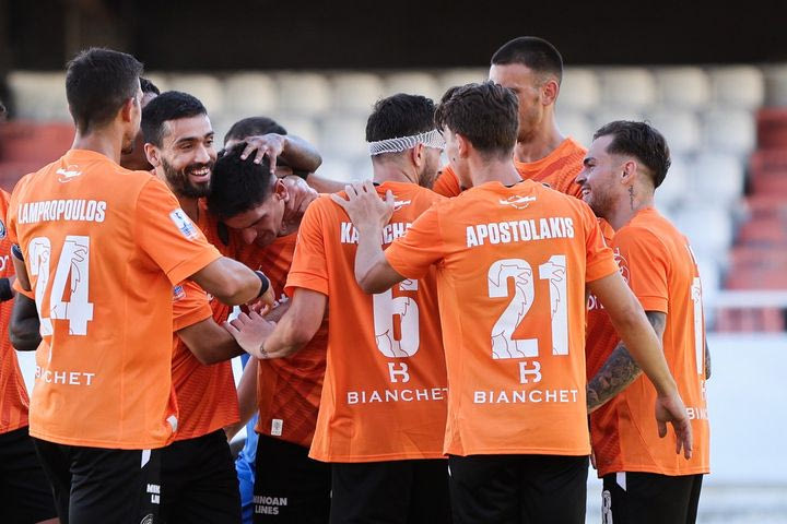 Αφαίρεση τριών βαθμών στον ΟΦΗ