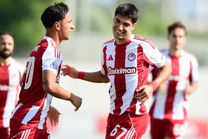 Super League 2: Ο Ολυμπιακός Β’ λύγισε τον Παναργειακό στις καθυστερήσεις, ιστορικό διπλό η Ελλάς Σύρου