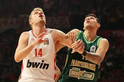 Το φαβορί στο ντέρμπι αιωνίων