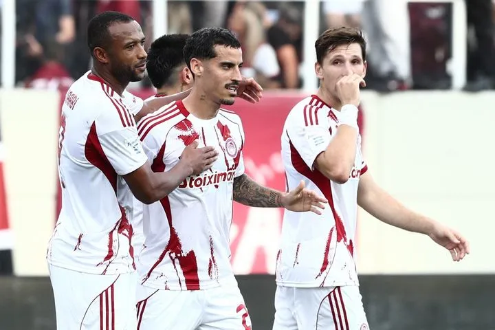 Μπαρτσελόνα – Ολυμπιακός: Μ’ αυτή τη φανέλα θα παίξουν οι ερυθρόλευκοι στο “Μονζουίκ”