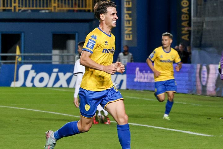 Παναιτωλικός – ΟΦΗ 4-2: Τα καναρίνια σάρωσαν με επιβλητική τεσσάρα τους Κρητικούς στο ντεμπούτο του Αναστασίου