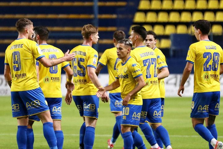 Τα highlights από την επιβλητική επικράτηση του Παναιτωλικού επί της Ελλάς Σύρου