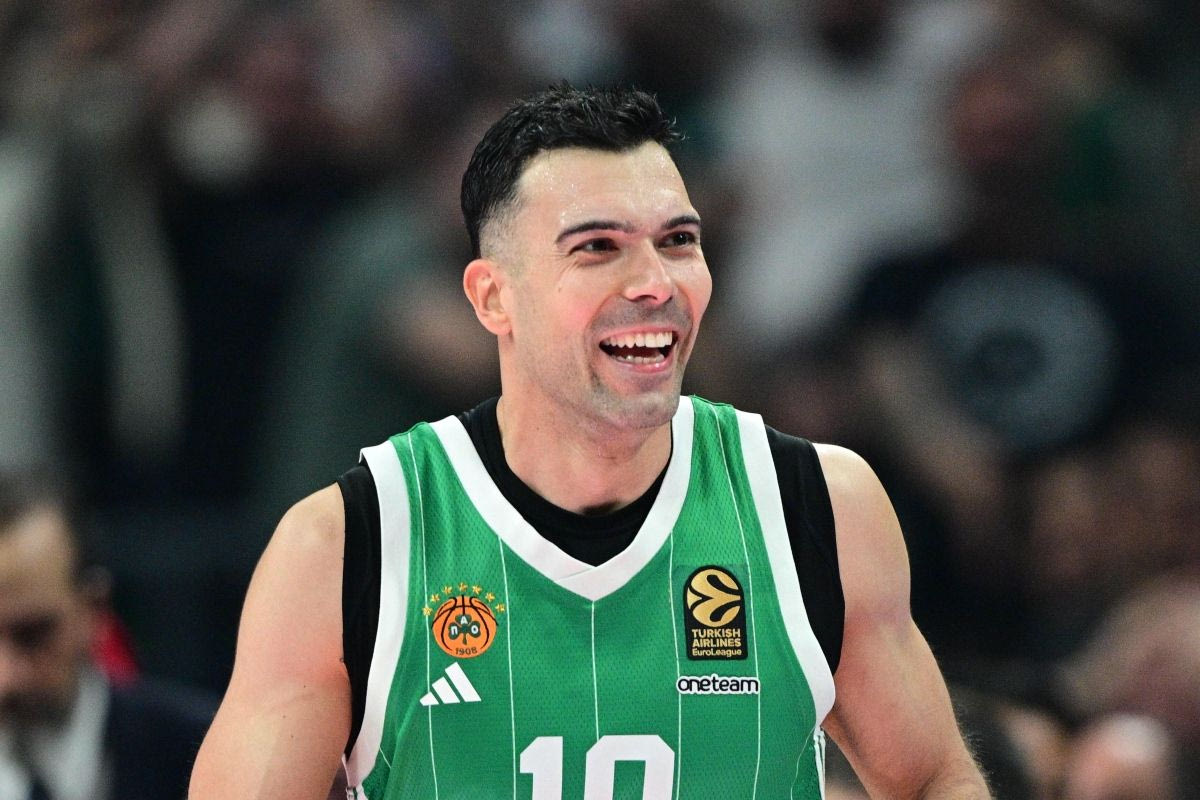 Κώστας Σλούκας